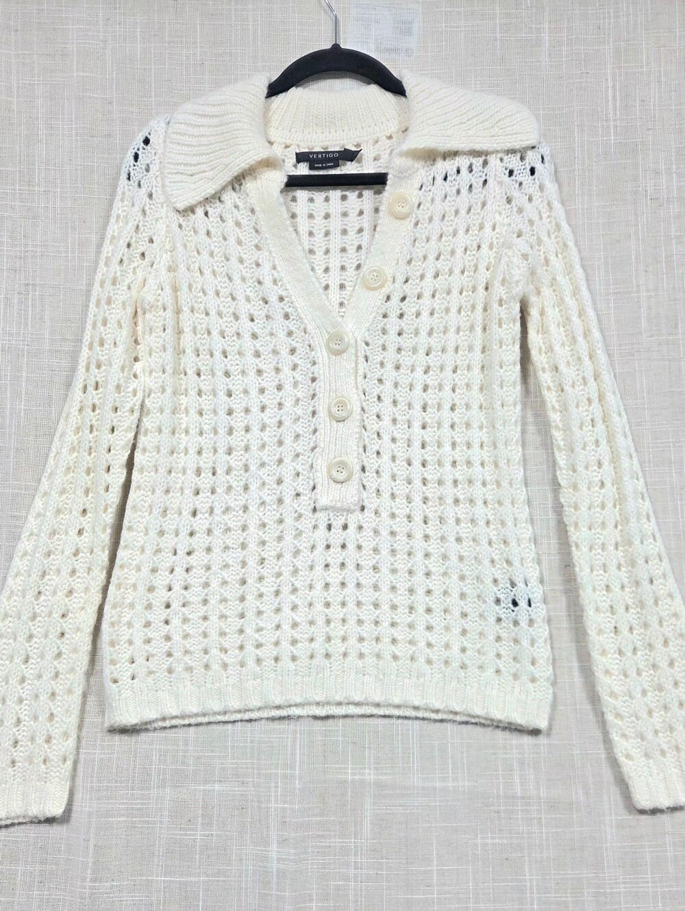 Vertigo women's  cream white open knit polo sweater size xs.